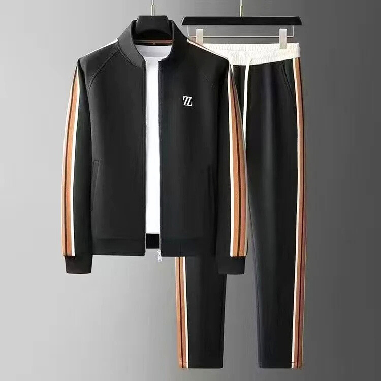 Distrikt Tracksuit