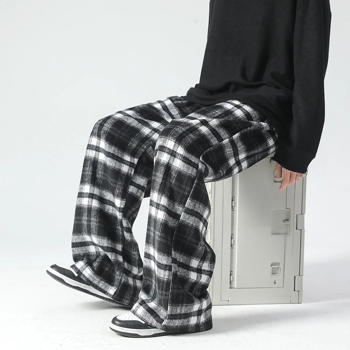 Trailblazer Plaid Joggers