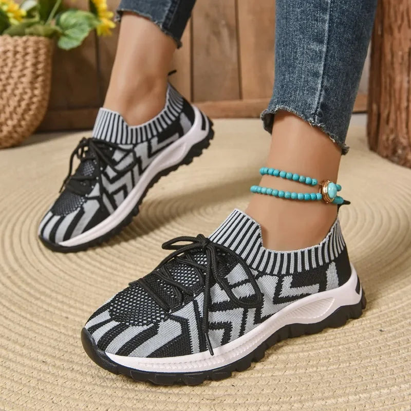 Nova Knit Pop Sneakers