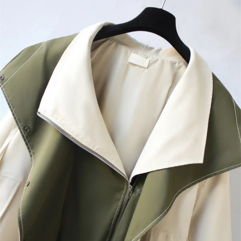 Elara Two-Tone Windbreaker