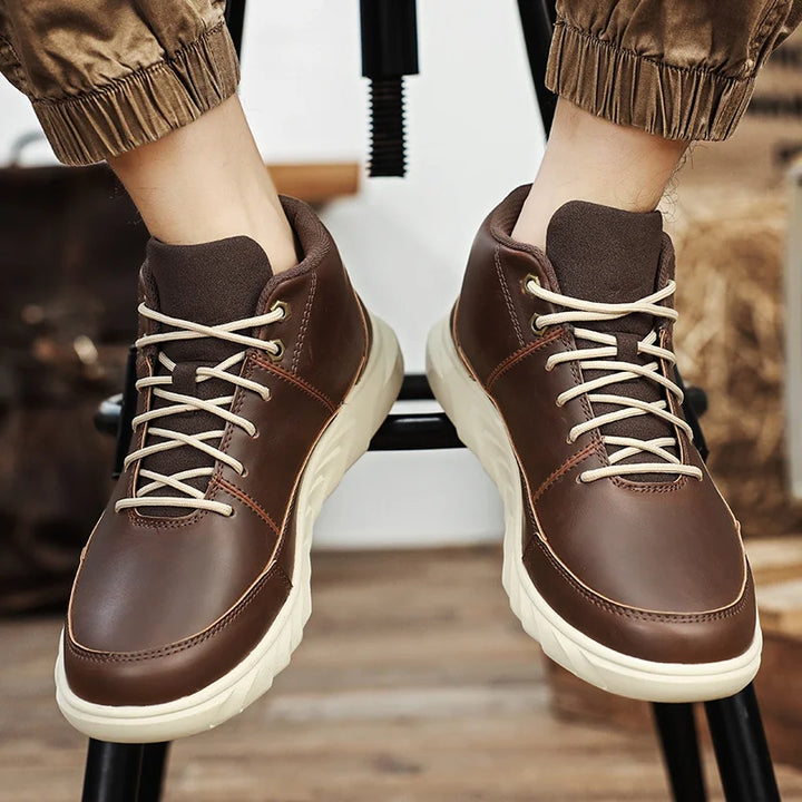 Hyggins Leather Low-top Boots