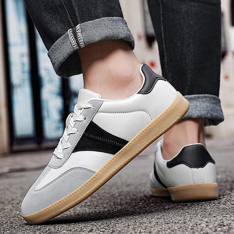Roberto LowTop Sneakers York & Miller