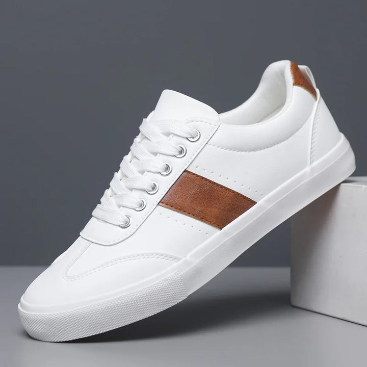 Easton Low-Top Sneakers