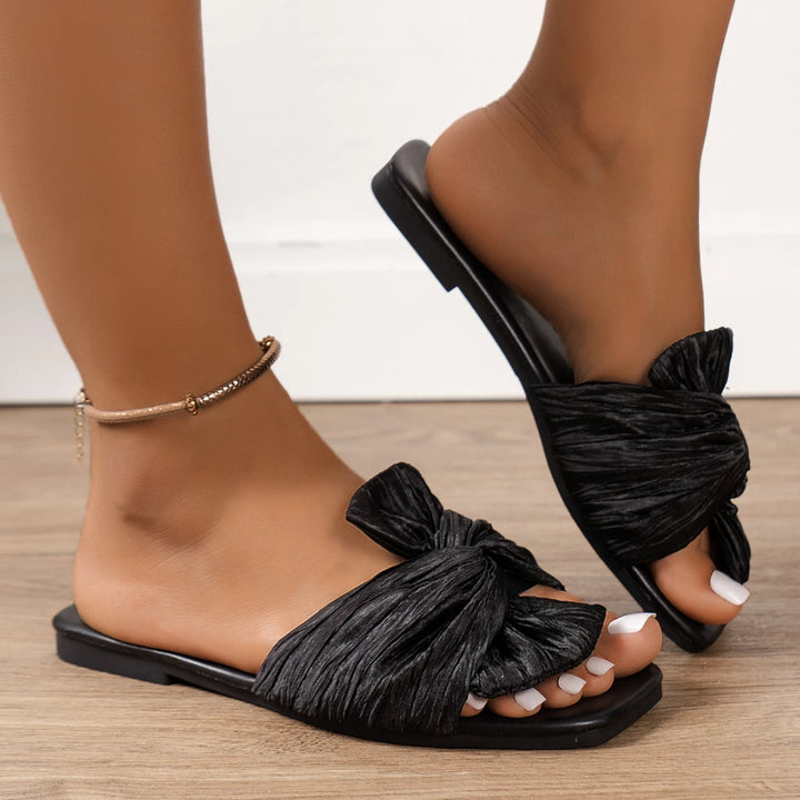 Sardinia Bow Sandals