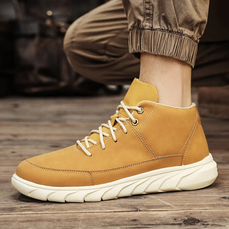 Hyggins Leather Low-top Boots