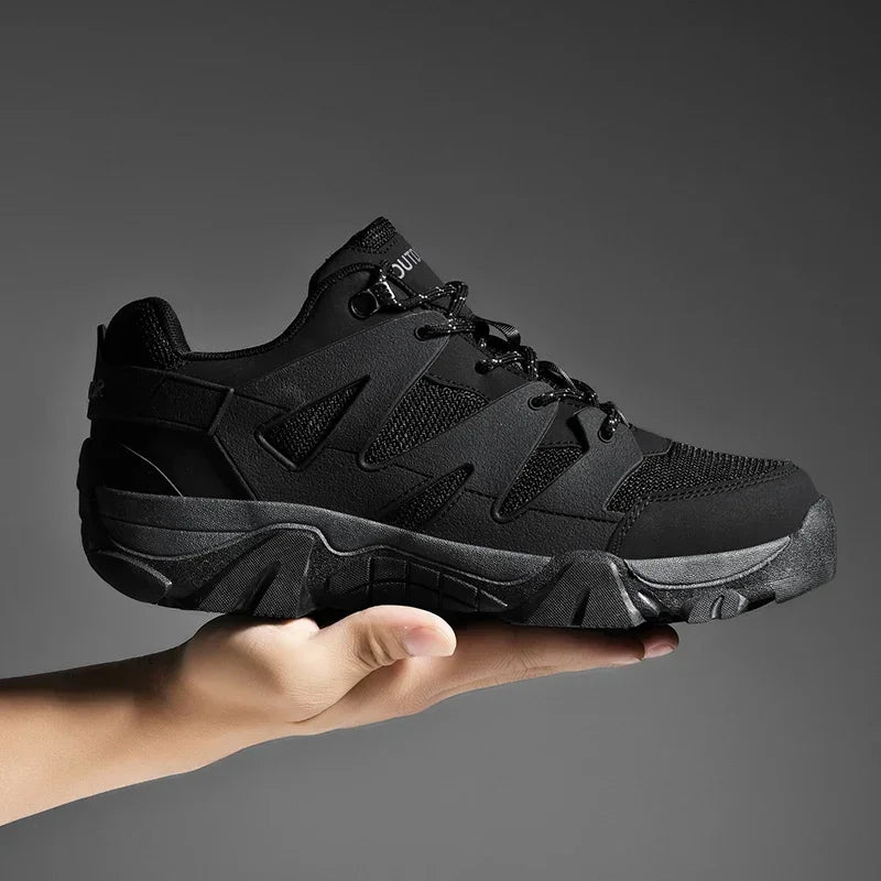 Thorne Peak Sneakers