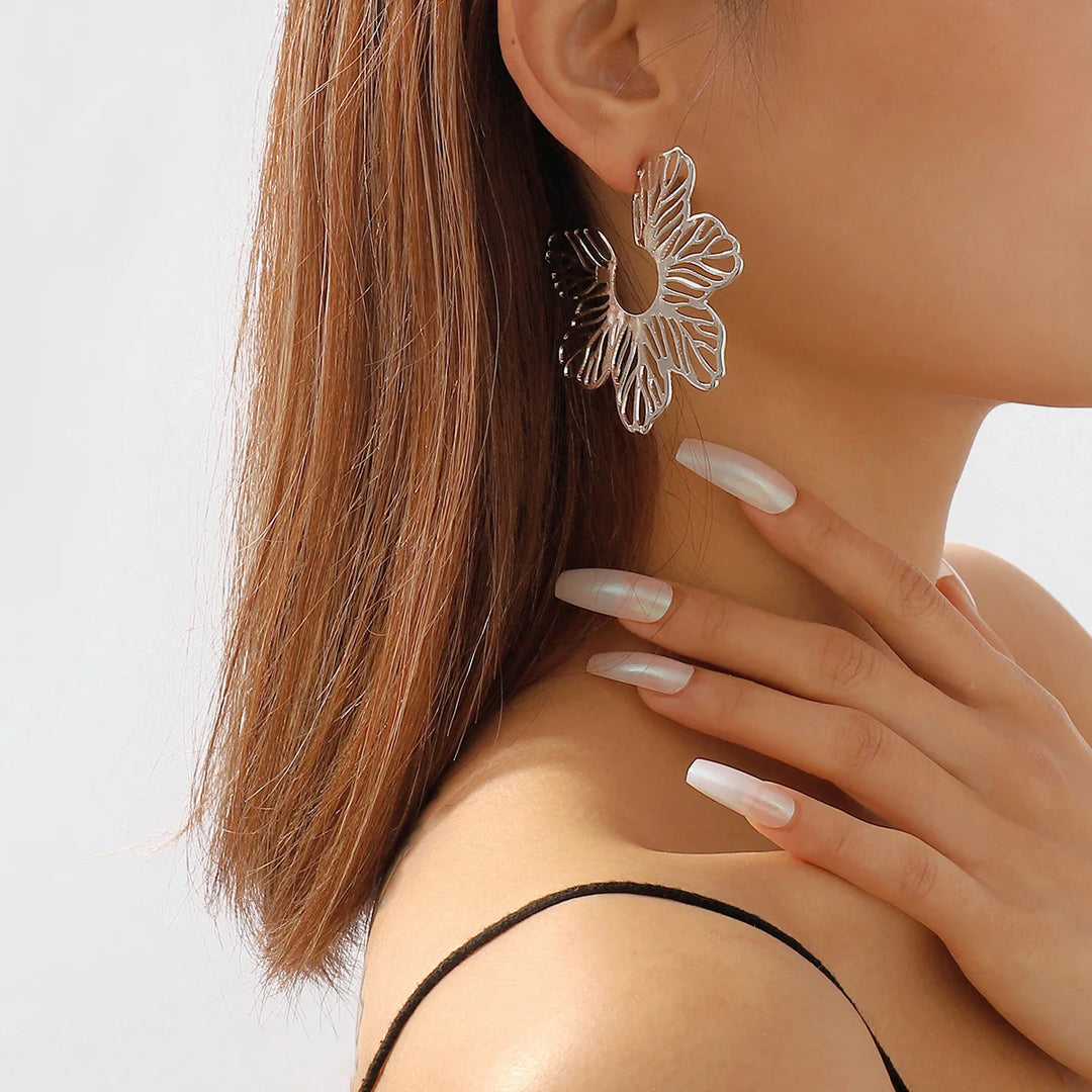 Meadow Cutout Earrings