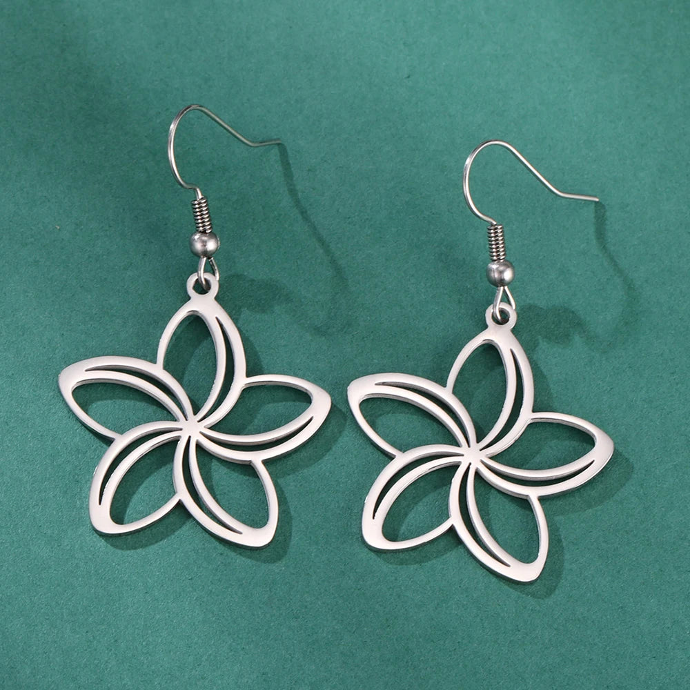 Flora Openwork Earrings