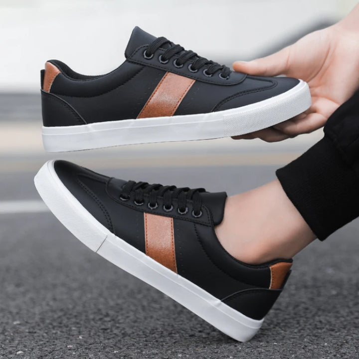 Easton Low-Top Sneakers