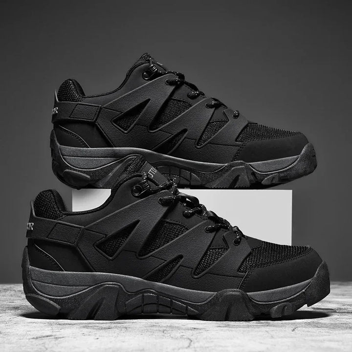 Thorne Peak Sneakers