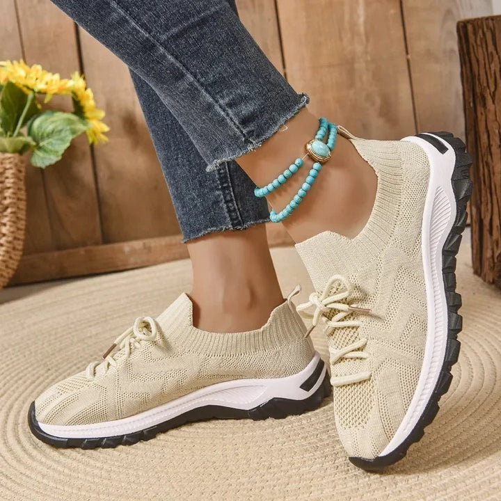 Nova Knit Pop Sneakers