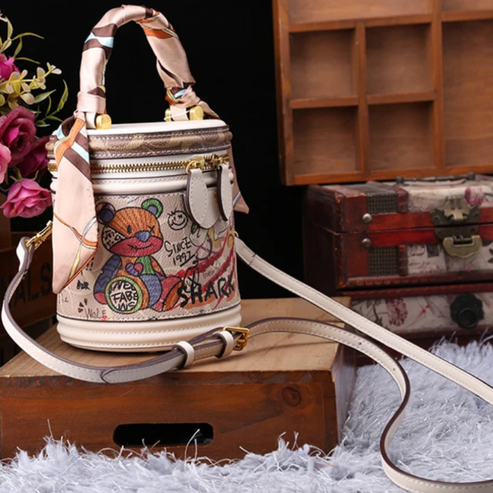 Eden Sketch Vanity Case