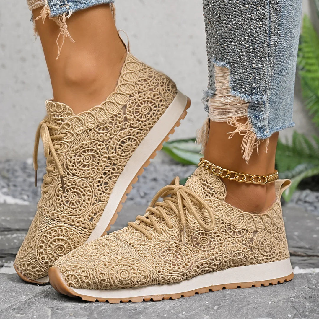Valencia Spiral Lace Sneakers