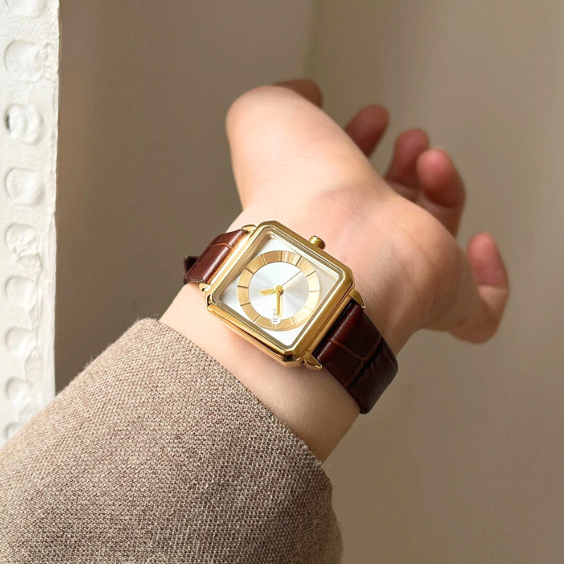 Averie Minimalist Square Watch