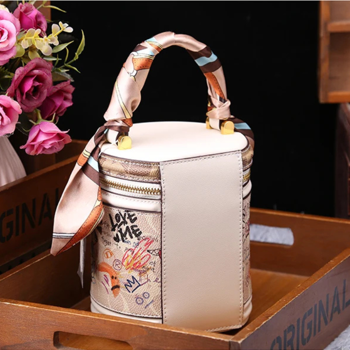 Eden Sketch Vanity Case