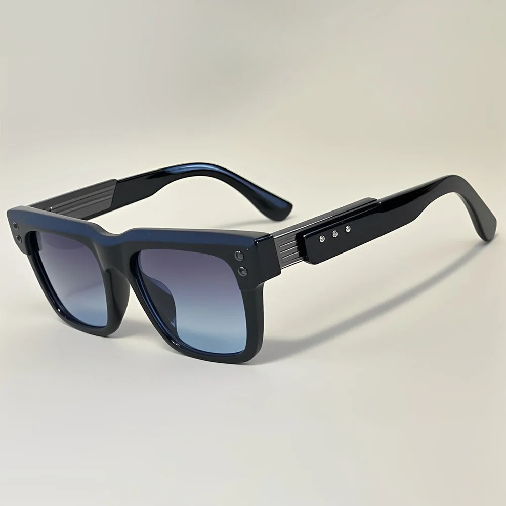 Dominus Square Sunglasses