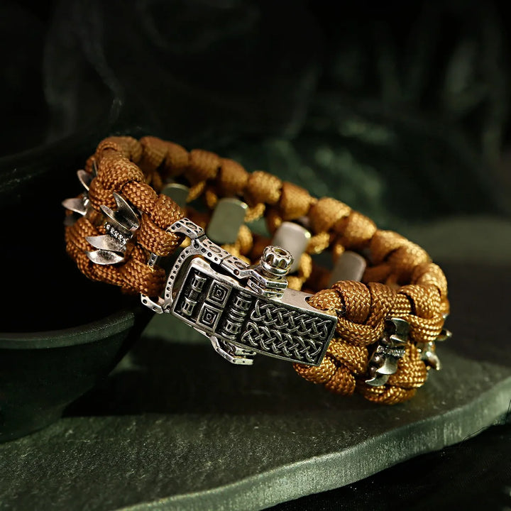 Titan Fang Paracord Bracelet