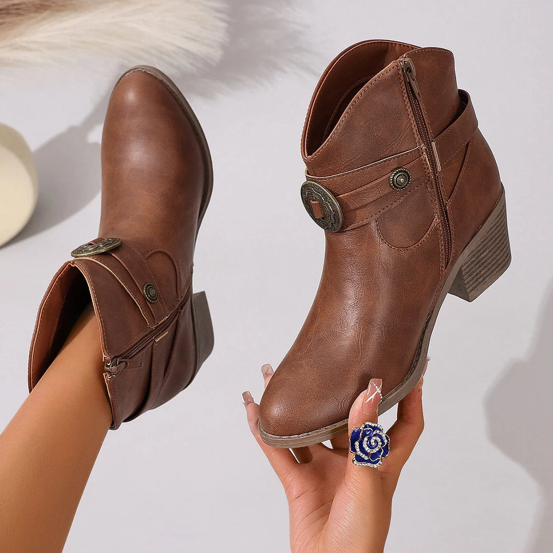 Dakota Buckle Western Boots