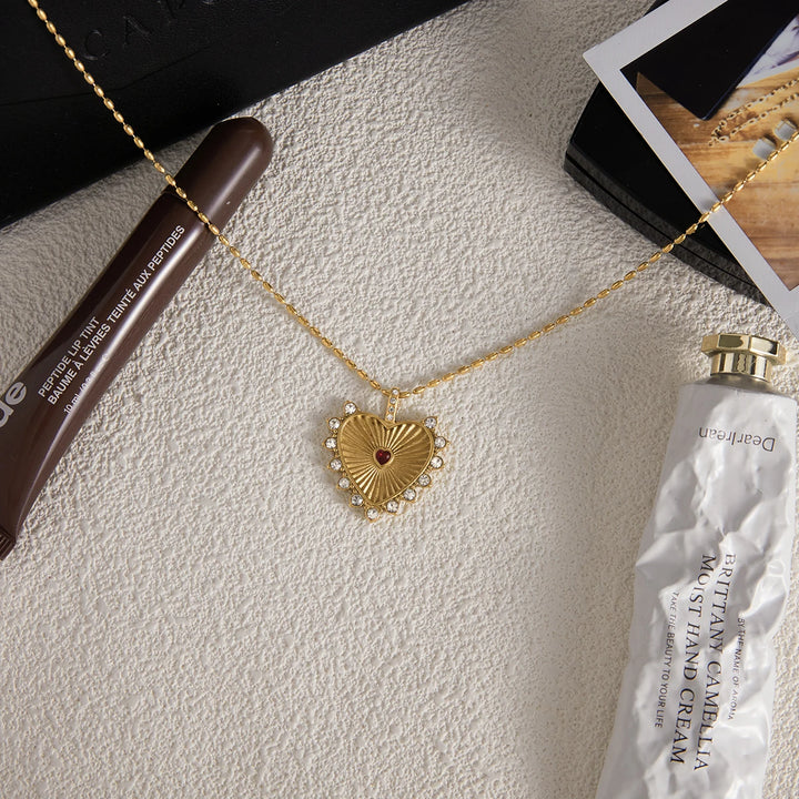 Amore Halo Heart Necklace