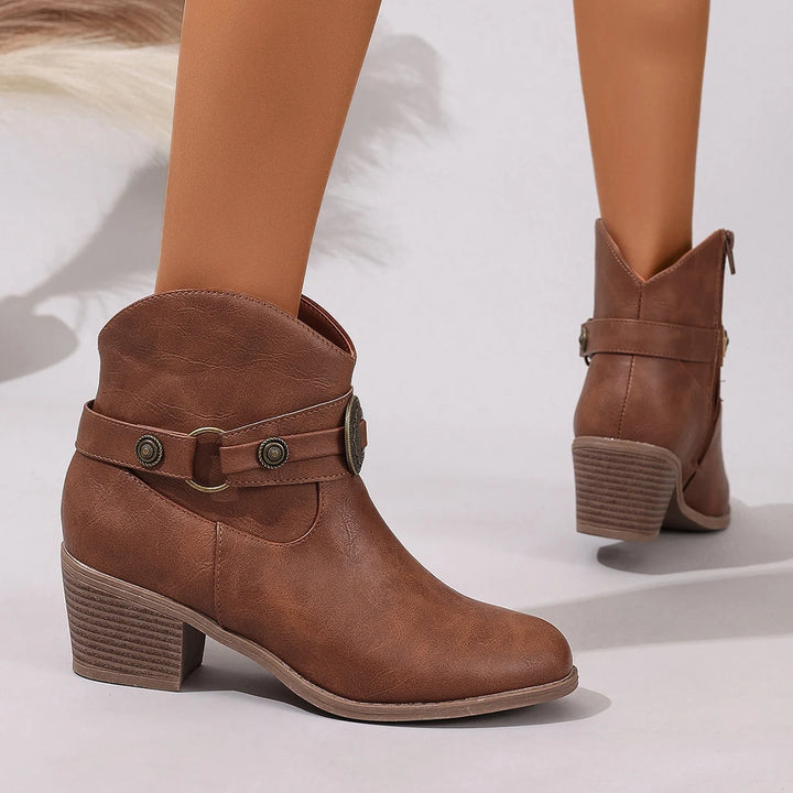 Dakota Buckle Western Boots