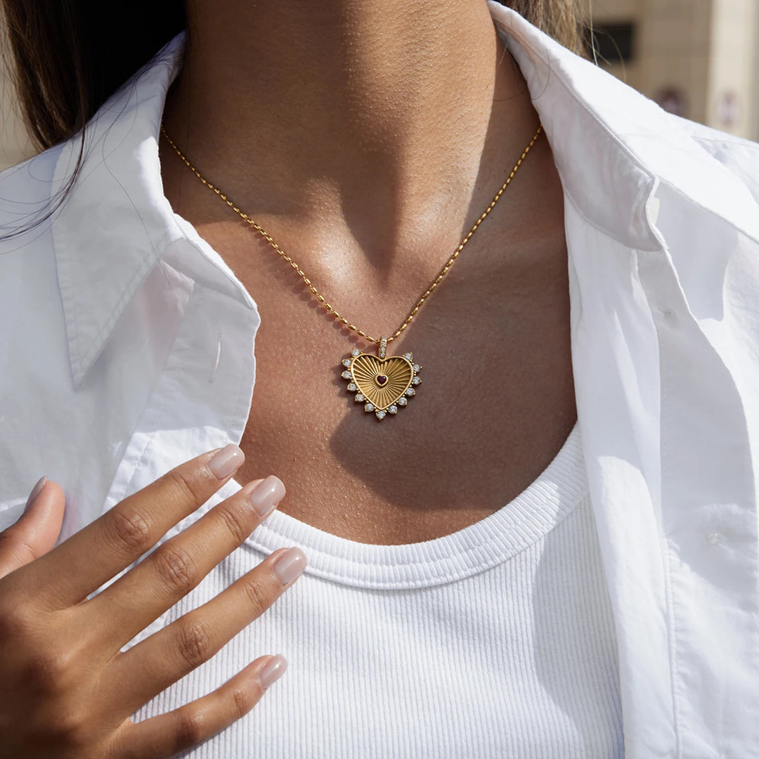 Amore Halo Heart Necklace
