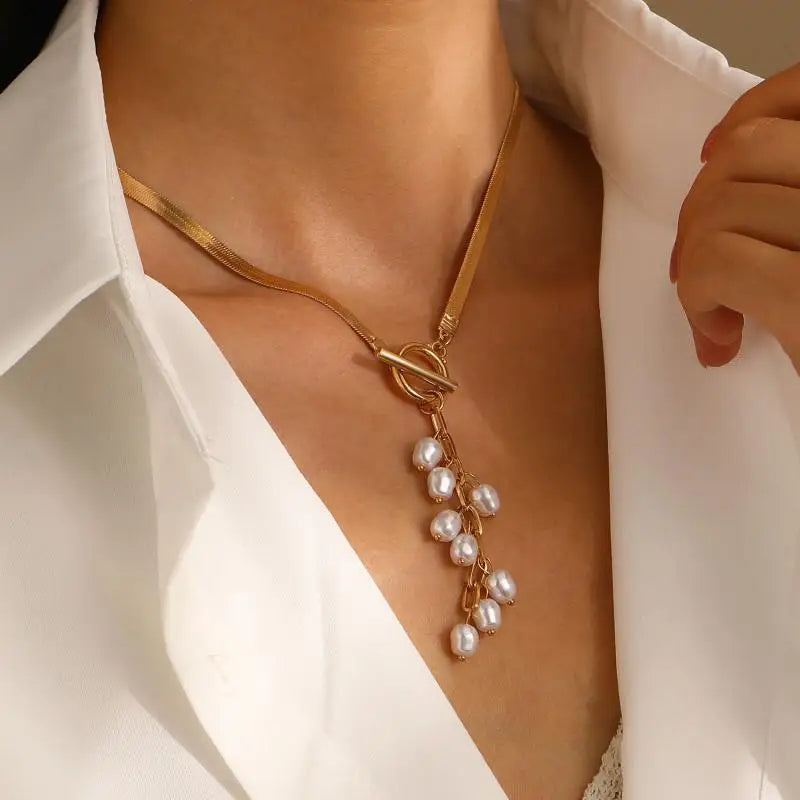 Luma Pearl Necklace