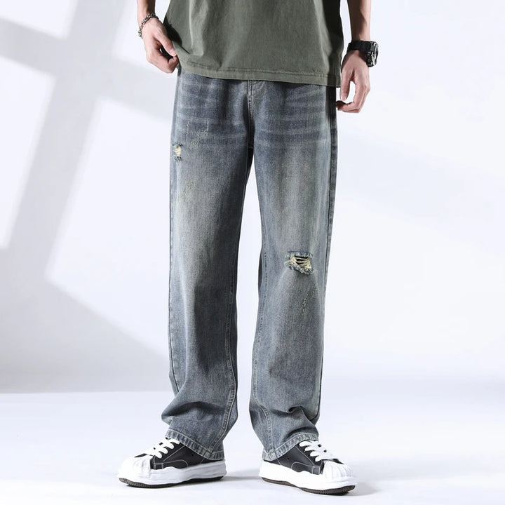 Wade Distressed Jeans