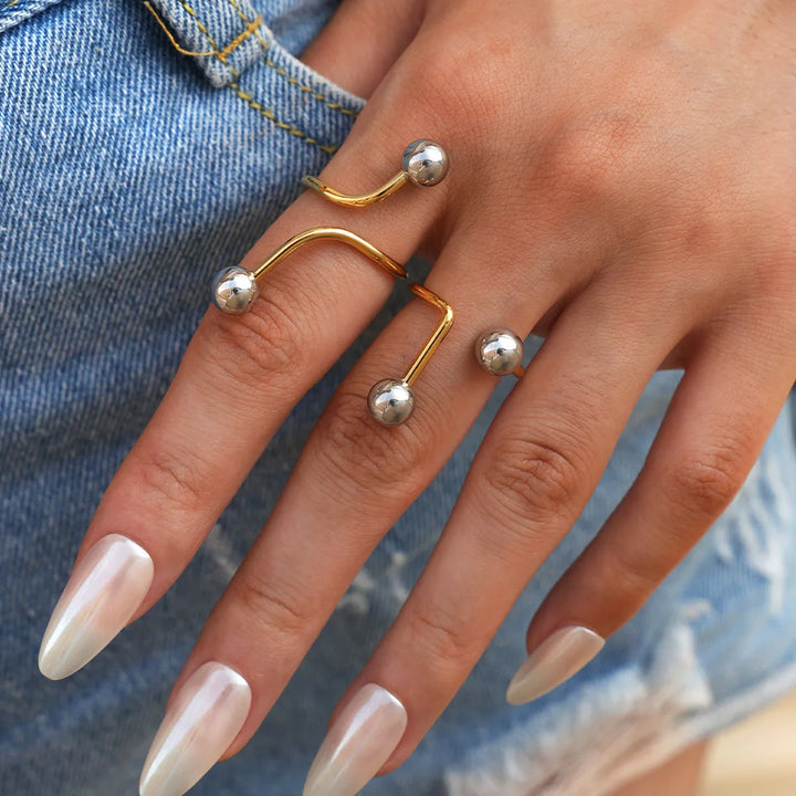 Astria Twin Curve Ring Set