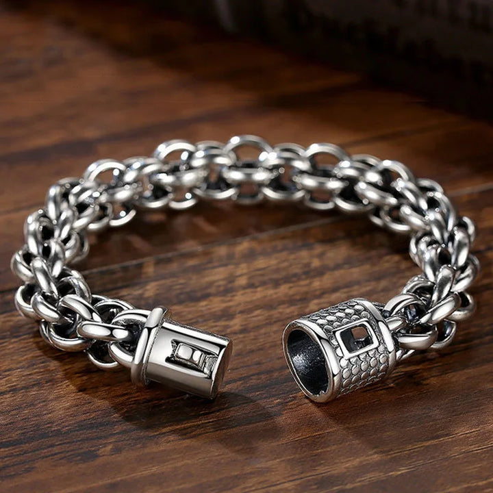 Titan Loop Bracelet