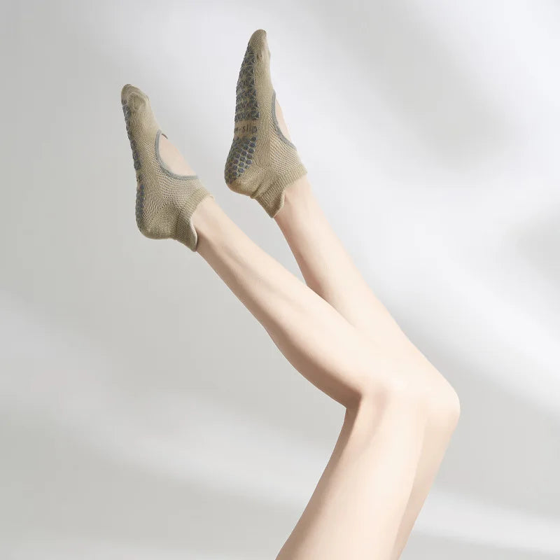 Lume Cotton Grip Socks
