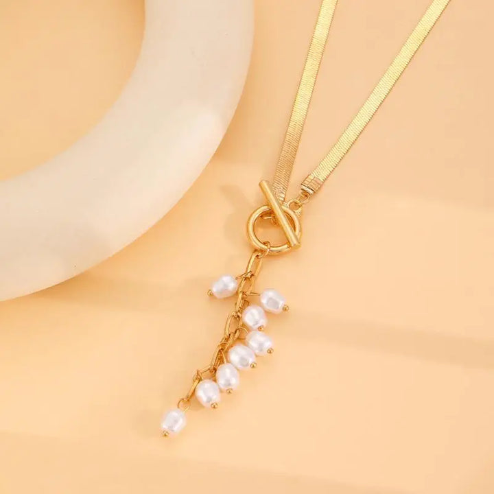 Luma Pearl Necklace