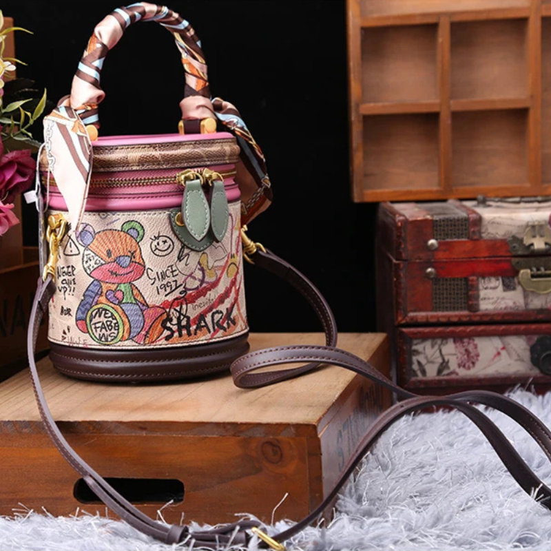 Eden Sketch Vanity Case