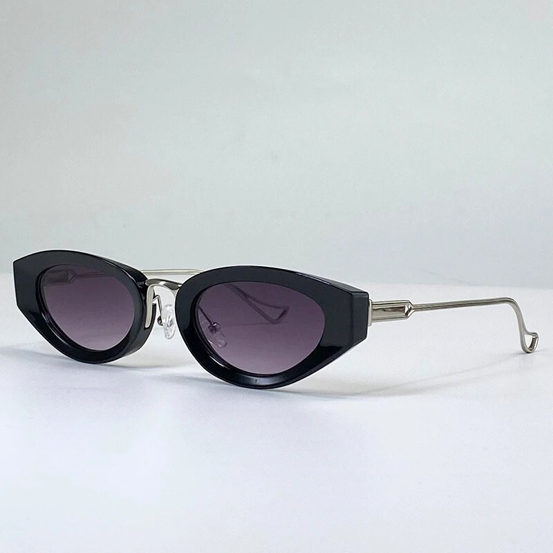 Kleio Cat-Eye Sunglasses